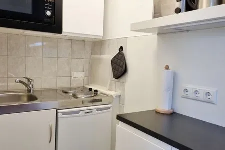 Küche / Küchenzeile Ferienwohnung "Achtern Diek 1" 1. Reihe an der Ostseeküste