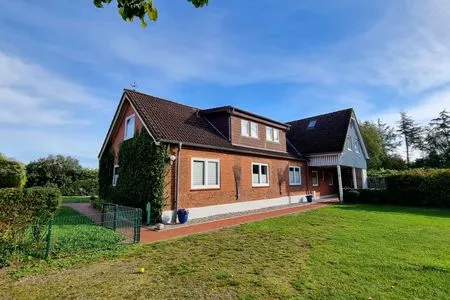 Hauptansicht Ferienwohnung "Achtern Diek 3" 1. Reihe an der Ostseeküste
