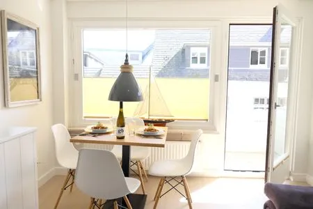 Wohnzimmer Strandstr. 4, Whg. 8