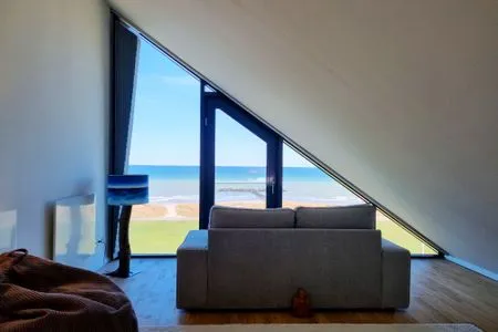 Wohnzimmer Ferienwohnung "Himmel und Meer" 1. Reihe in Kalifornien
