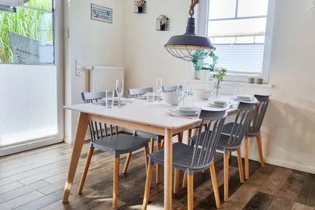 Wohnzimmer Schwedenhaushälfte "Küstenliebe" in Sehlendorf an der Ostsee