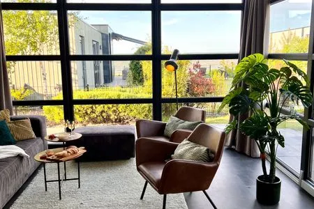 Enkhuizer Strand Chalet Wellenreiter mit Zaun Zweite Reihe Haus Nr. 213 Enkhuizen / IJsselmeer - 