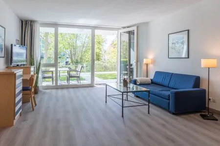 Ferienwohnung Seebär in Zingst Blick in den modernen Wohnbereich  Seebär