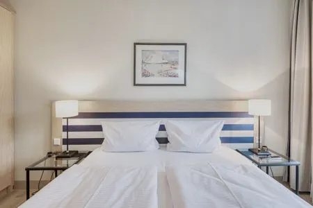 Ferienwohnung Ostseeanker in Zingst gemütliches Doppelbett im Schlafzimmer  Ostseeanker