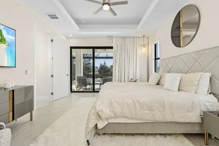 master king bed room Villa Sir Henry 10 am Kanal
