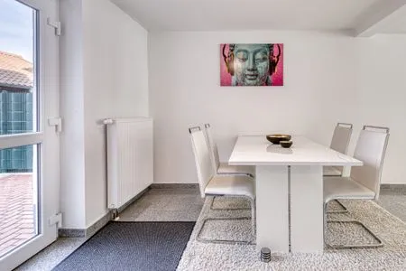 Ferienhaus Seehus Malchow Blick auf den Essbereich  Seehus