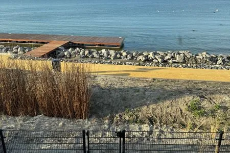 Enkhuizer Strand BeachHouse Panoramadeck mit Zaun Nr. 415 Enkhuizen / IJsselmeer - 