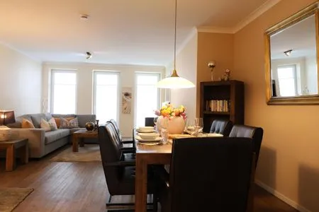 Wohnzimmer Bomhoffstr. 15, Whg. 4
