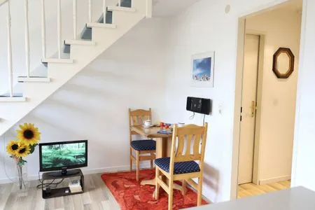 Wohnzimmer Kirchenweg 39, Whg. 21