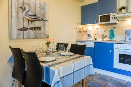 Küche / Küchenzeile Sommerabend