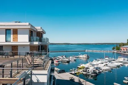 4 Ferienwohnung Atlantica Hafenresidenz Waren (Müritz) - Hafenblick vom Dach  Atlantica