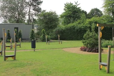 Marina Strandbad Chalet Inseltraum mit Zaun Nr. 83 Olburgen / Gelderland - 