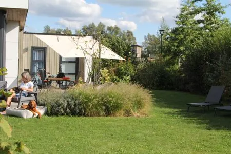 Marina Strandbad Chalet Inseltraum mit Zaun Nr. 83 Olburgen / Gelderland - 