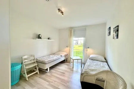 Helles Schlafzimmer mit modernem Design und viel Platz! Strandpark Lübecker Bucht Findus