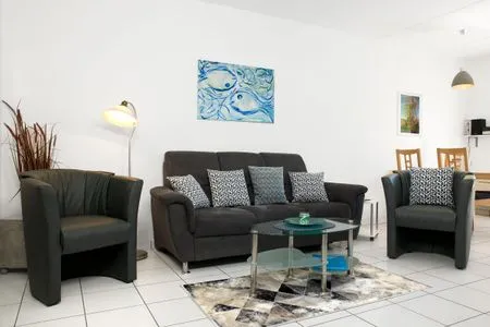 Wohnzimmer Buchenweg Whg.24, Sommerfeld, EG li