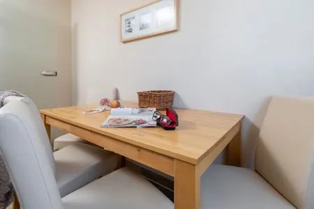 Wohnzimmer FeWo Wellenspiel - Kamin, Sauna, Meerblick