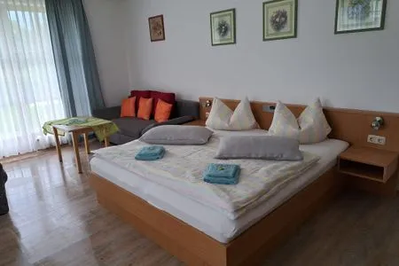 Schlafzimmer Ferienland Sonnenwald Ferienwohnung im Sonnenwald Apartment 5