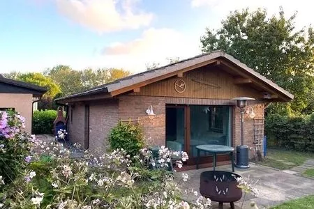 Bungalow im Garten-intro Bungalow im Garten