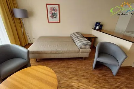 Apartment für Drei 44-2 Apartment für Drei 44