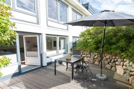 Terrasse Haus Weissenburg Whg. Garten West