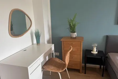 Schlafzimmer Gemütliches Appartement "Martin" in Halle mit 3 Schlafzimmern und Stellplatz