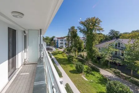 Apartment am Kurstrand Zingst - Blick in den Garten  Apartment am Kurstrand