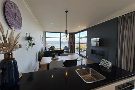 Enkhuizer Strand Chalet IJsselmeerstrand Erste Reihe mit Zaun Haus Nr. 204 Enkhuizen / IJsselmeer - 