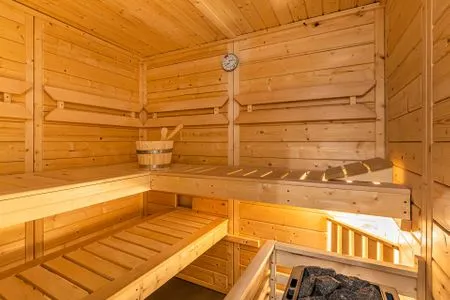 Saunaraum FeWo Königsstuhl in PRORA - 8.03