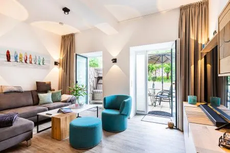 Wohn / Essbereich: TV, Netflix, Essbereich, W-LAN, Zugang zum Terrasse FeWo Lieblingsplatz in PRORA - 7.06