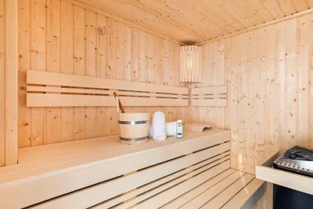 Sauna FeWo Meer geht immer in PRORA - 4.37