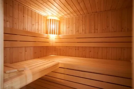 Badezimmer 1: Dusche, WC, Sauna FeWo Seemannsgarn in PRORA - 7.04