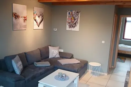 Wohnzimmer FeWo "Moin" nahe Malchower See