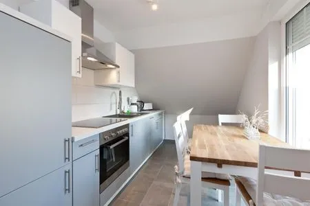 unter den Kiefern 98 OG-3 unter den Kiefern 98 OG