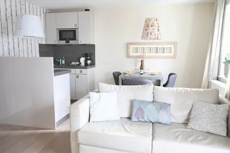 Wohnzimmer Berthin-Bleeg-Str. 1, W4, Esprit 3