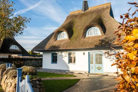 Hauptansicht Ferienhaus Haubenlerche 53 - Boddenglück