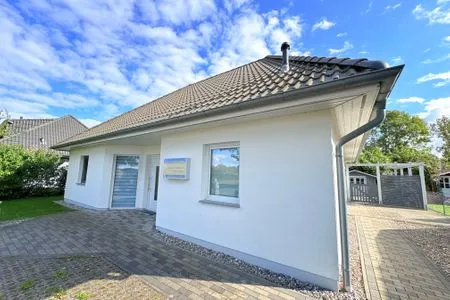 Hauptansicht Haus Sanddorn