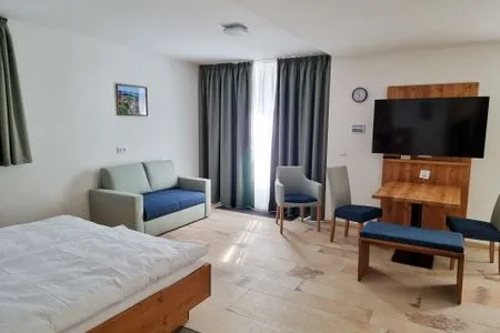 Wohnzimmer Appartement 2 mit Terrasse