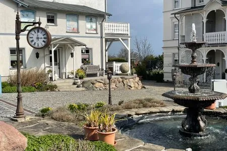 Fassade / Eingang Villa Seestern - Ferienhaus mit Meerblick