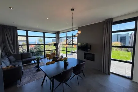 Enkhuizer Strand Chalet Sonnenplätzchen mit Zaun Zweite Reihe Haus Nr. 229 Enkhuizen / IJsselmeer - 