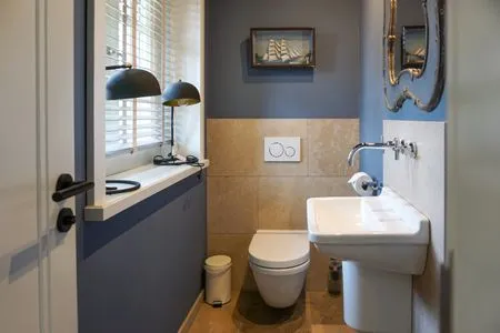 Gäste - WC EG Lachmöwe