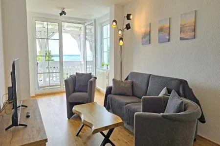 Wohnzimmer Bädervilla Emma - Ferienwohnung Ostseepanorama