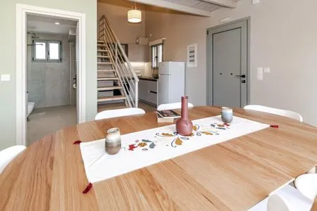 Dining Area  Helichrysum Lofts Family House