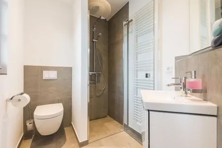 Badezimmer Haus Meeresgrün