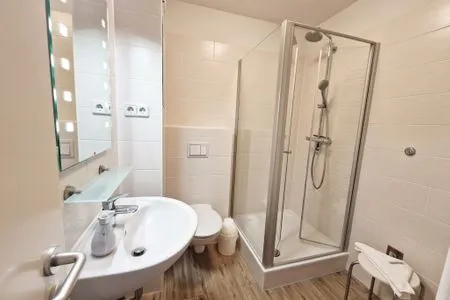 Badezimmer Alter Reichshof, App. 403 - mit Meerblick
