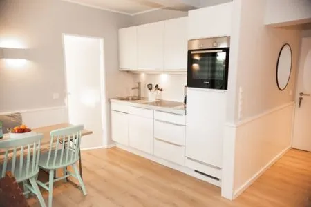 Küche / Küchenzeile Niilön Linjens