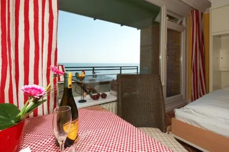 Wohnzimmer Wattenblick 51-35