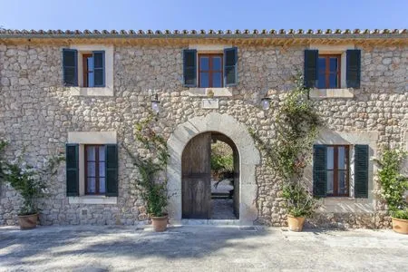  Valldemossa Hills