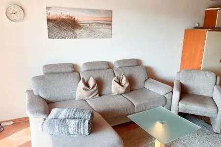  Lesecafé Wohnung Nr. 4