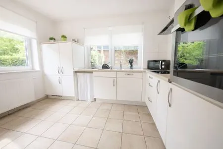 Küche / Küchenzeile Leuchtturm