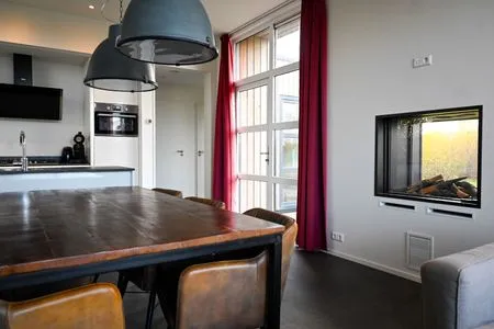  Marina Strandbad Chalet RiverLodge mit Zaun Haus Nr. 94